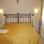 San Pietro מלון 4*