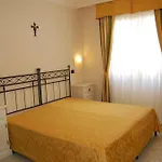 San Pietro מלון