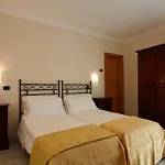 Hotell San Pietro 4*