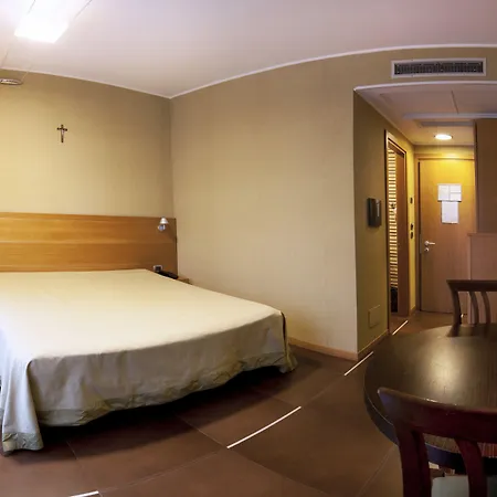 San Pietro 酒店 圣乔瓦尼·罗通多