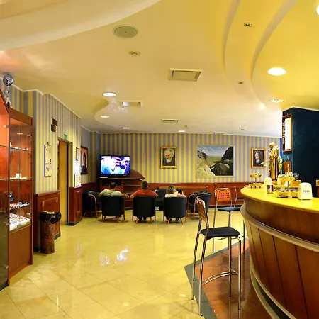San Pietro Hotel